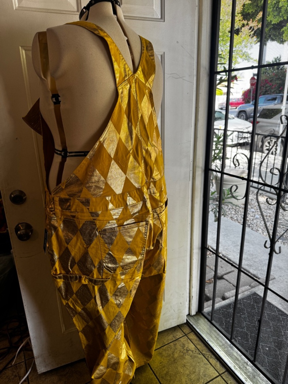 Plus Sized Harley Quinn Birds of Prey Overalls - Picture 4 of 7